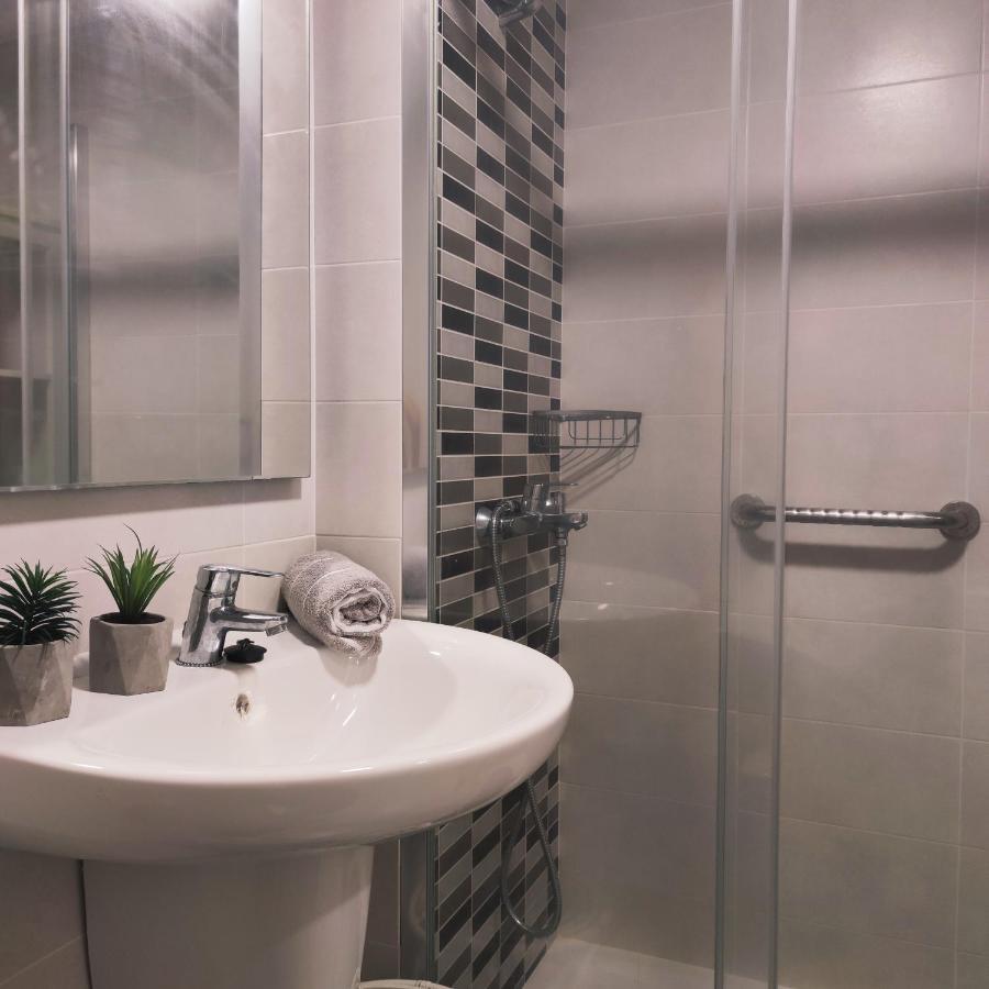 Beach Apartment 9 Паталавака Экстерьер фото